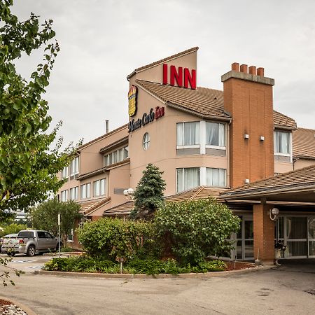 Monte Carlo Inn Oakville Suites Esterno foto