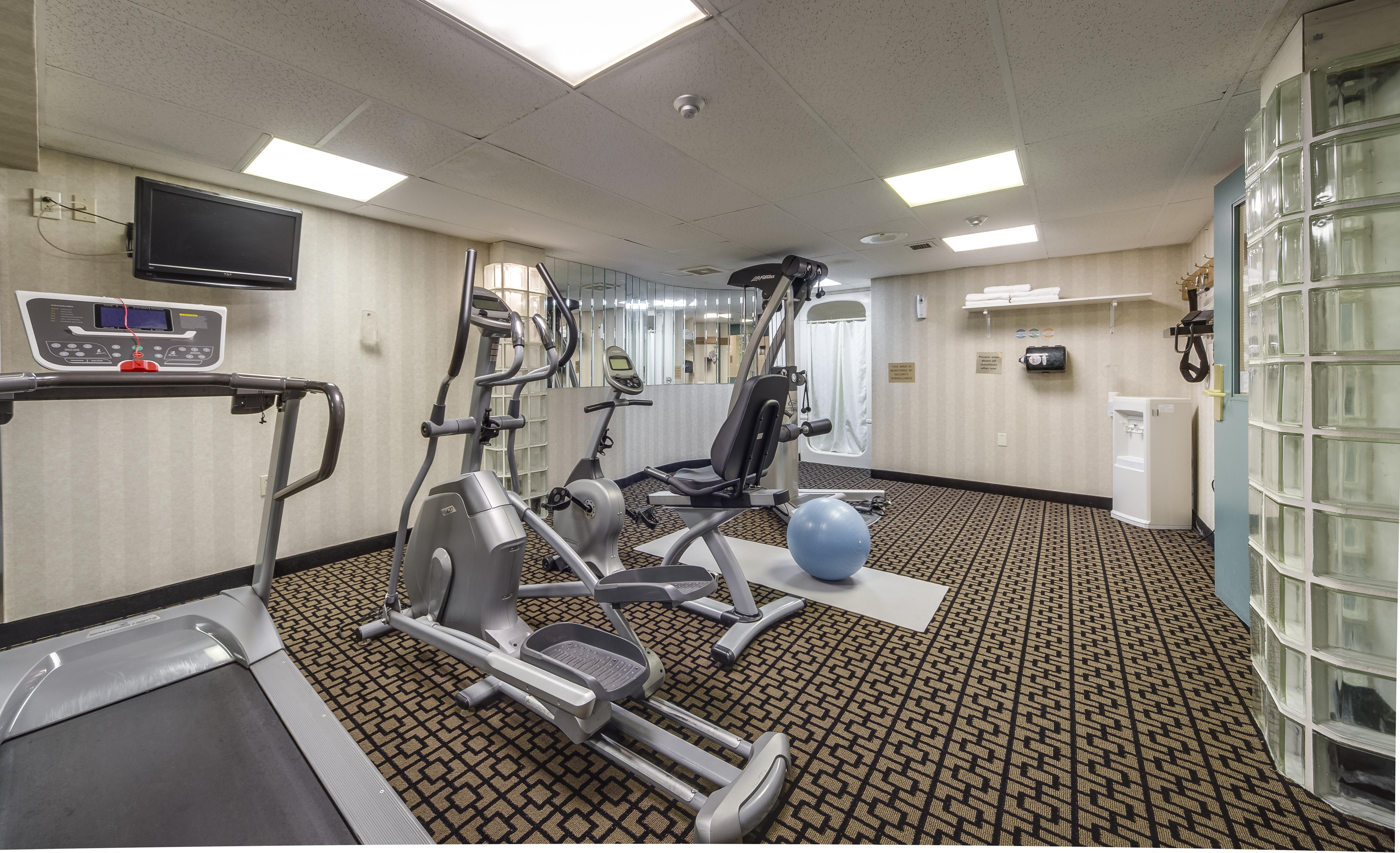 Monte Carlo Inn Oakville Suites Esterno foto