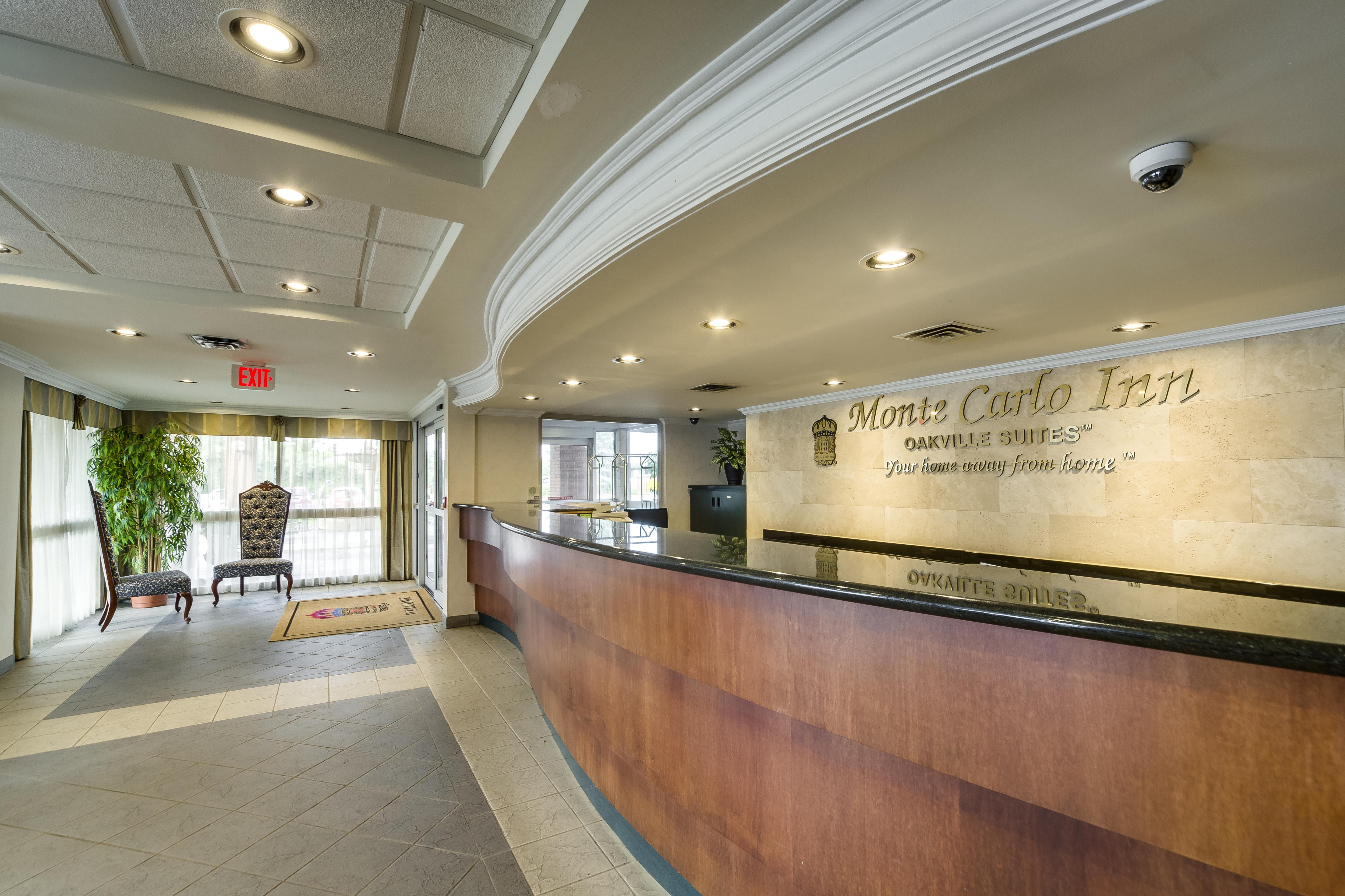 Monte Carlo Inn Oakville Suites Esterno foto
